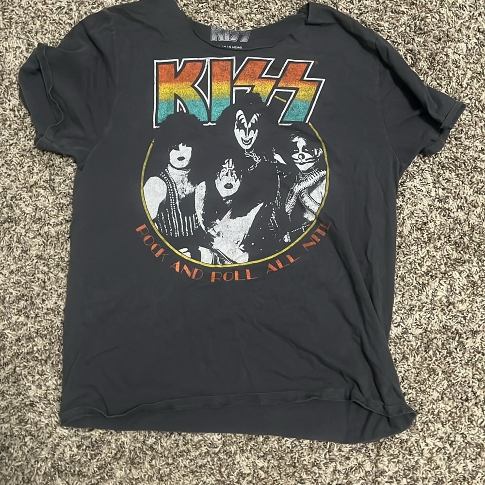 vintage kiss band shirt